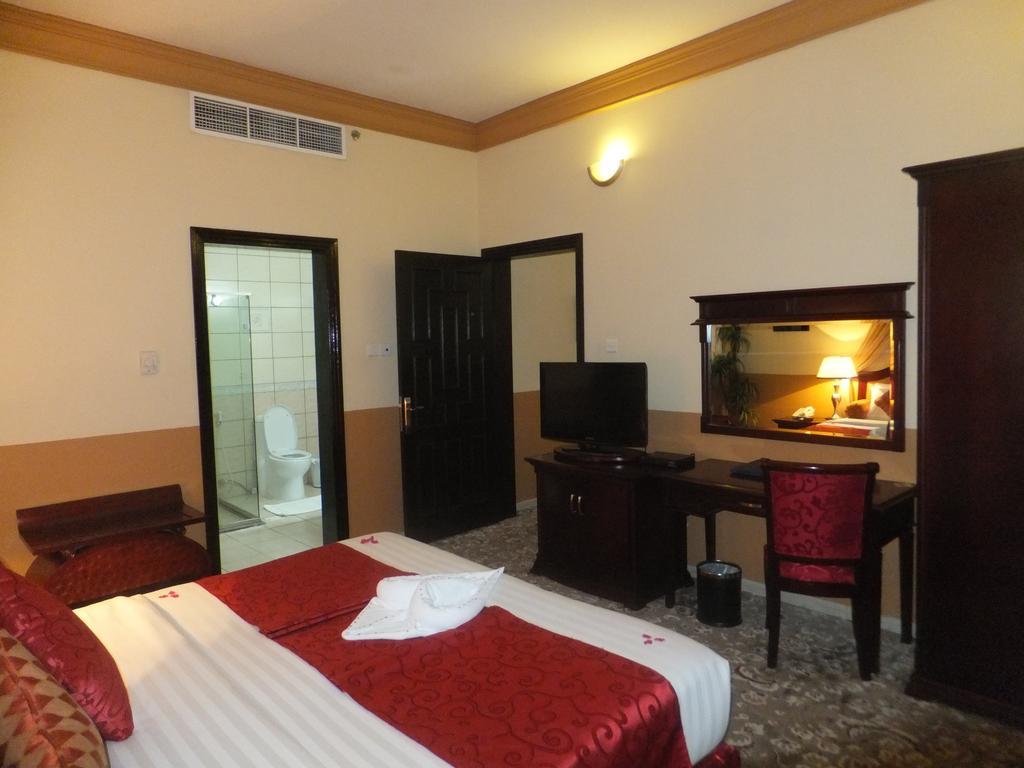 City Hotel Ras Al-Chajma Zewnętrze zdjęcie