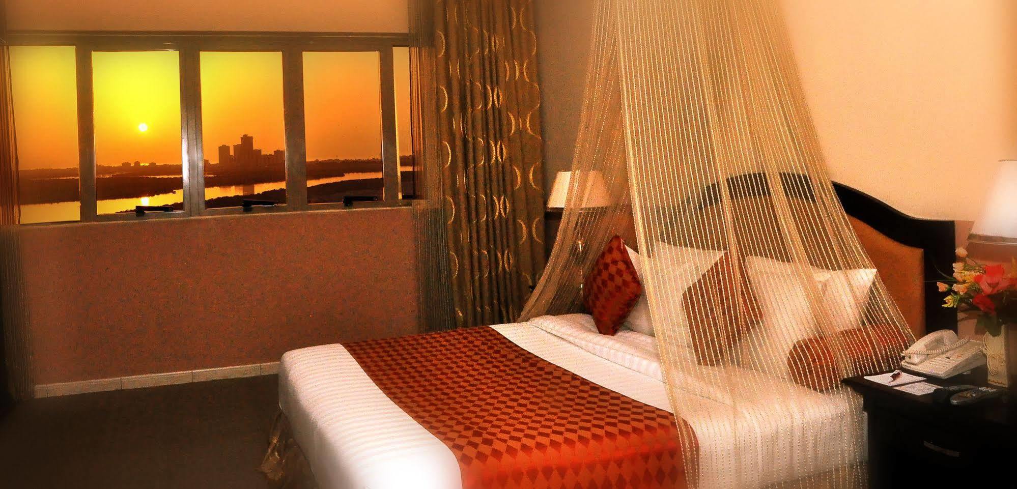 City Hotel Ras Al-Chajma Zewnętrze zdjęcie