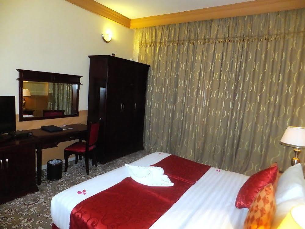 City Hotel Ras Al-Chajma Zewnętrze zdjęcie